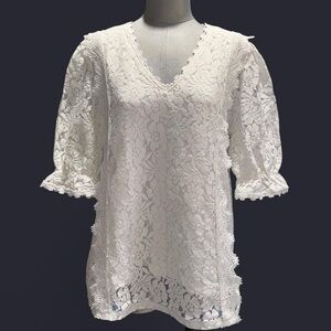 Elegant White Lace Women's Top